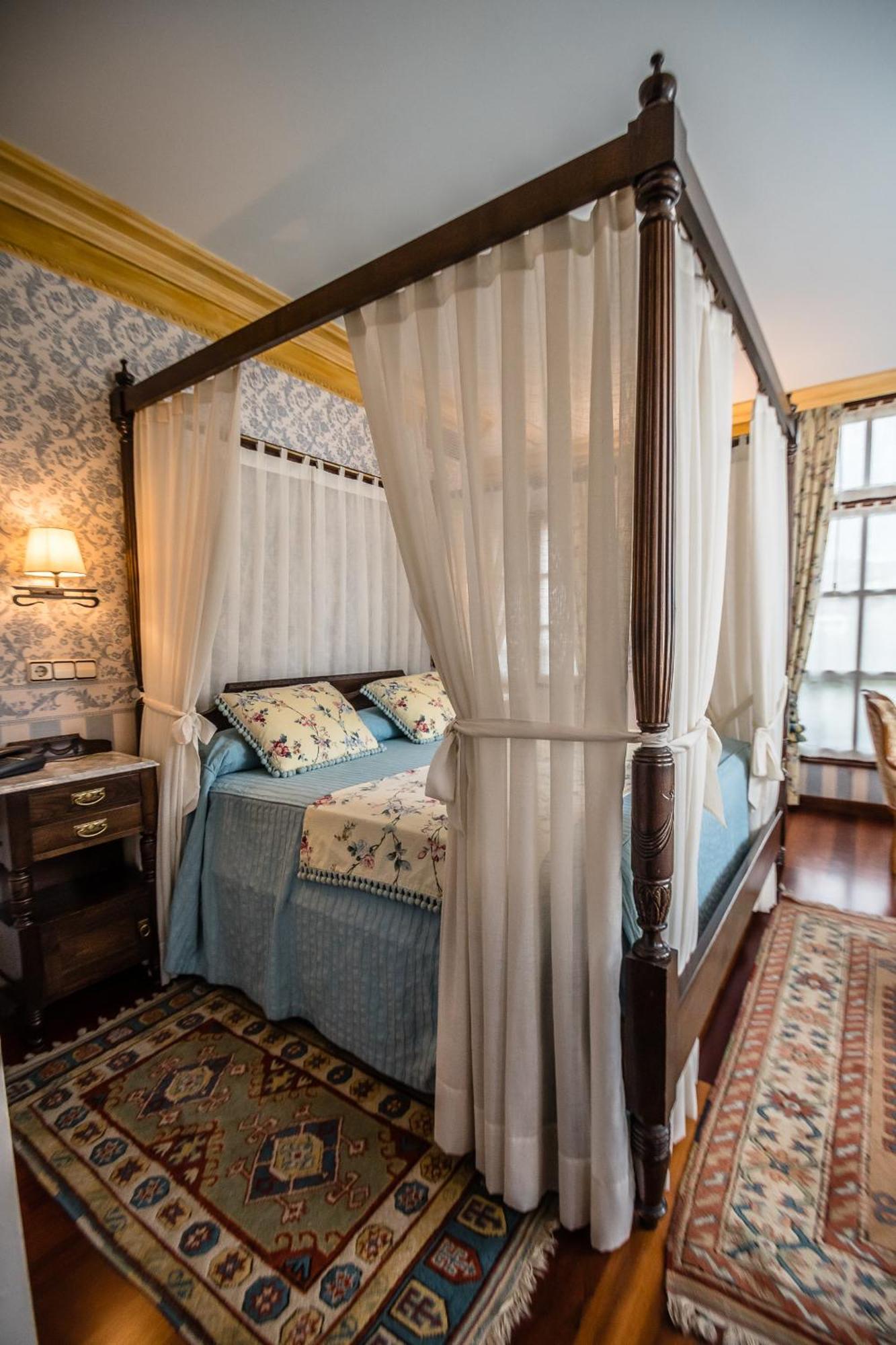 Hotel Palacete Real Villamayor  Екстер'єр фото