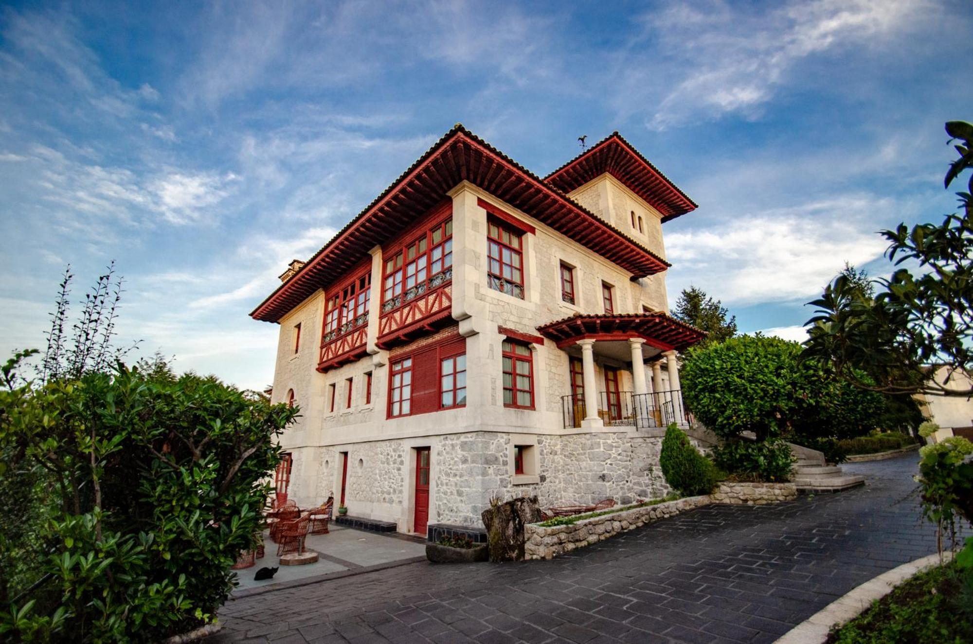 Hotel Palacete Real Villamayor  Екстер'єр фото